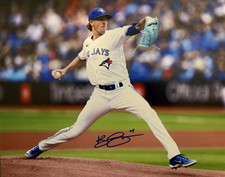 KEVIN GAUSMAN TORONTO BLUE JAYS AUTOGRAPHED 11X14 PHOTO - F