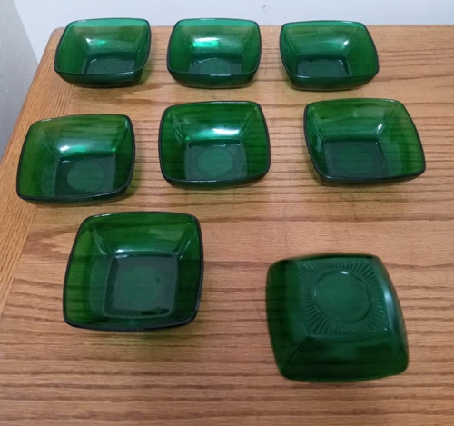 8 Vtg Anchor Hocking Glass Forest Green CHARM Berry Bowls Set 4.75" Square-mint