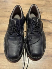 Clarks Black Leather Oxfords Extremely Comfortable ~ 15260 ~ Size 10M ~ EUC