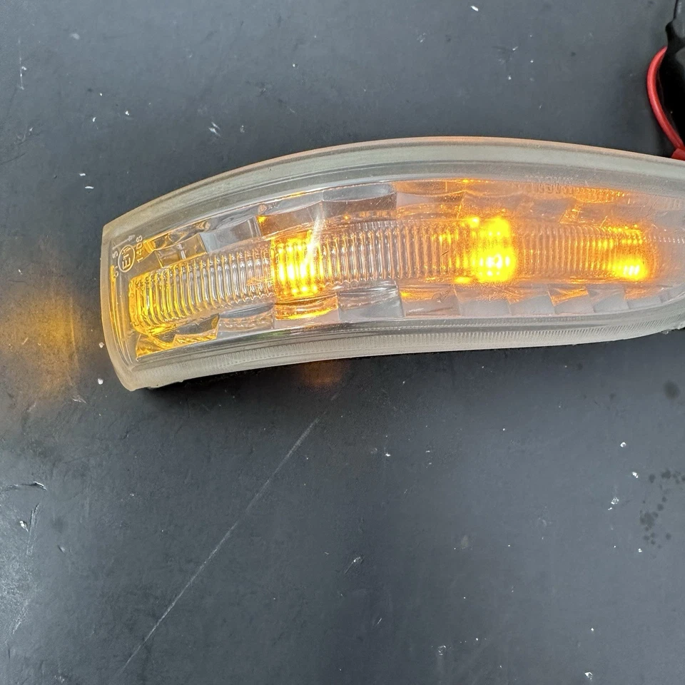 Espejo retrovisor derecho del lado del pasajero Acura TL 2009-2014 luz de señal de giro lente lámpara OEM Foto 2 de 4