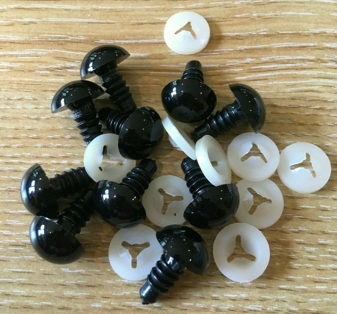 8mm BLACK safety eyes (5 pairs) plastic, amigurumi, animal, plastic