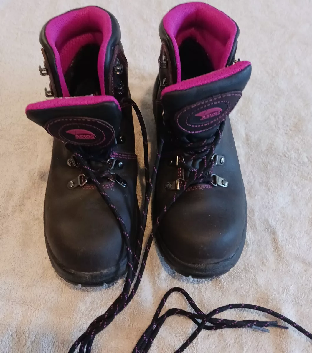 Pink safety hotsell boots