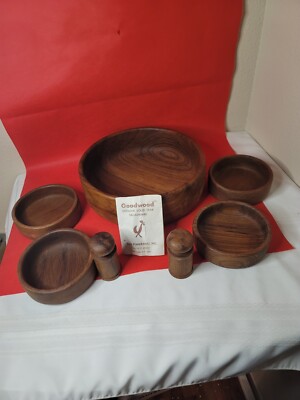 7 pc set Goodwood Genuine Teak Wood Salad Bowl Set With Salt & Pepper Shakers