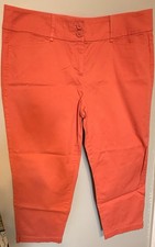 Loft Original Crop Pants Womens Size 12 Salmon Stretch Beach Preppy EUC