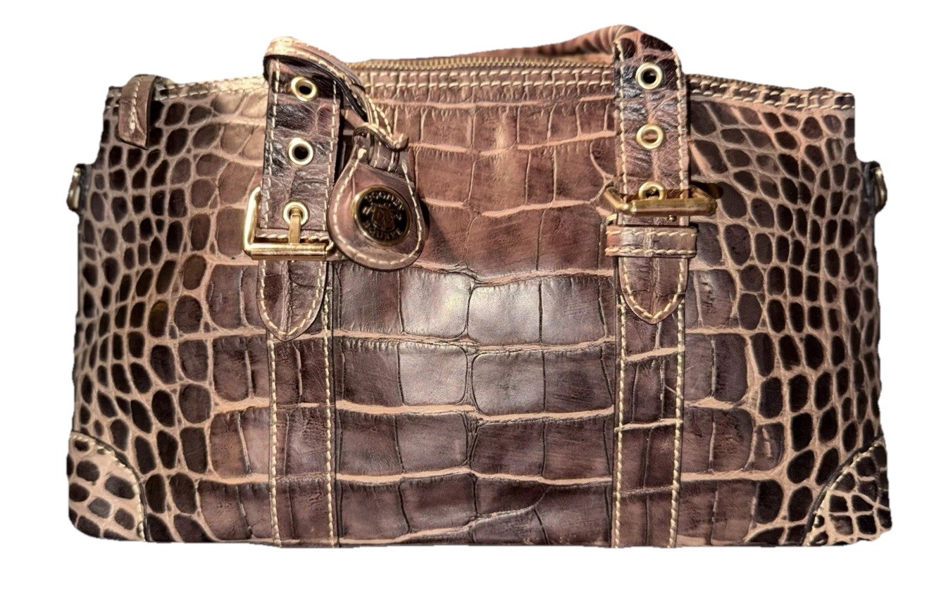 Dooney & Bourke Brown Croc Embossed Leather Purse Like Excellent Condition!