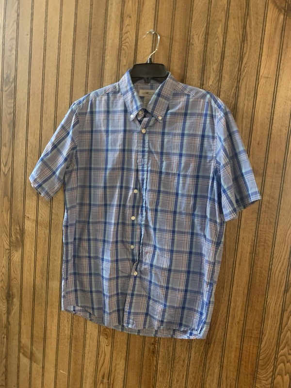 Sun river Men’s Size Medium Shirt