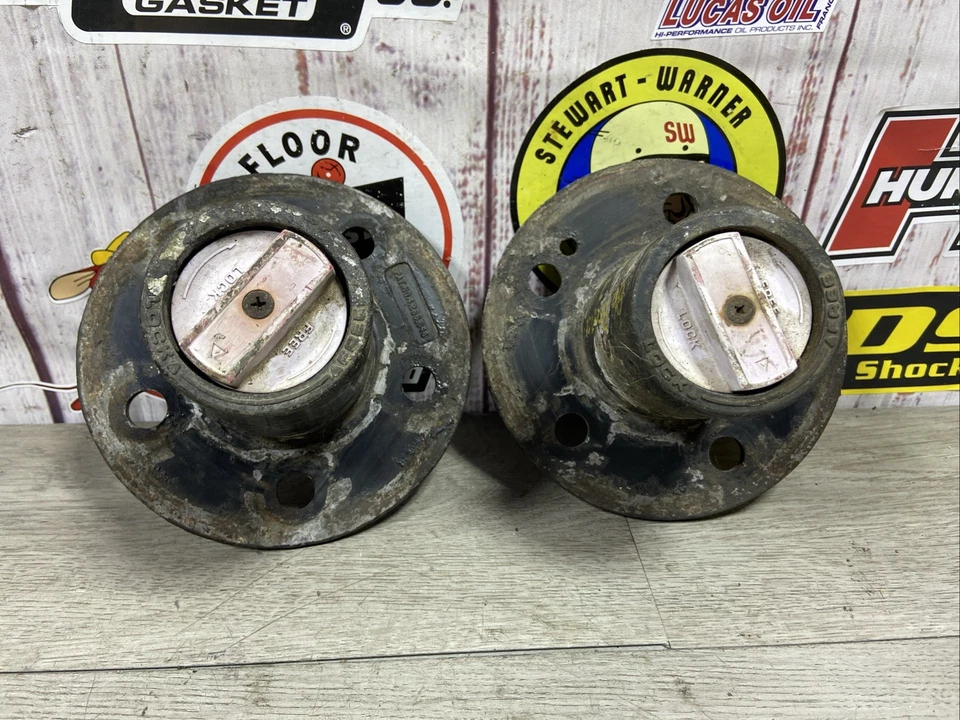 Bujes de rueda de bloqueo manual OEM 83-92 Ford Ranger Bronco II 4x4 Foto 2 de 4