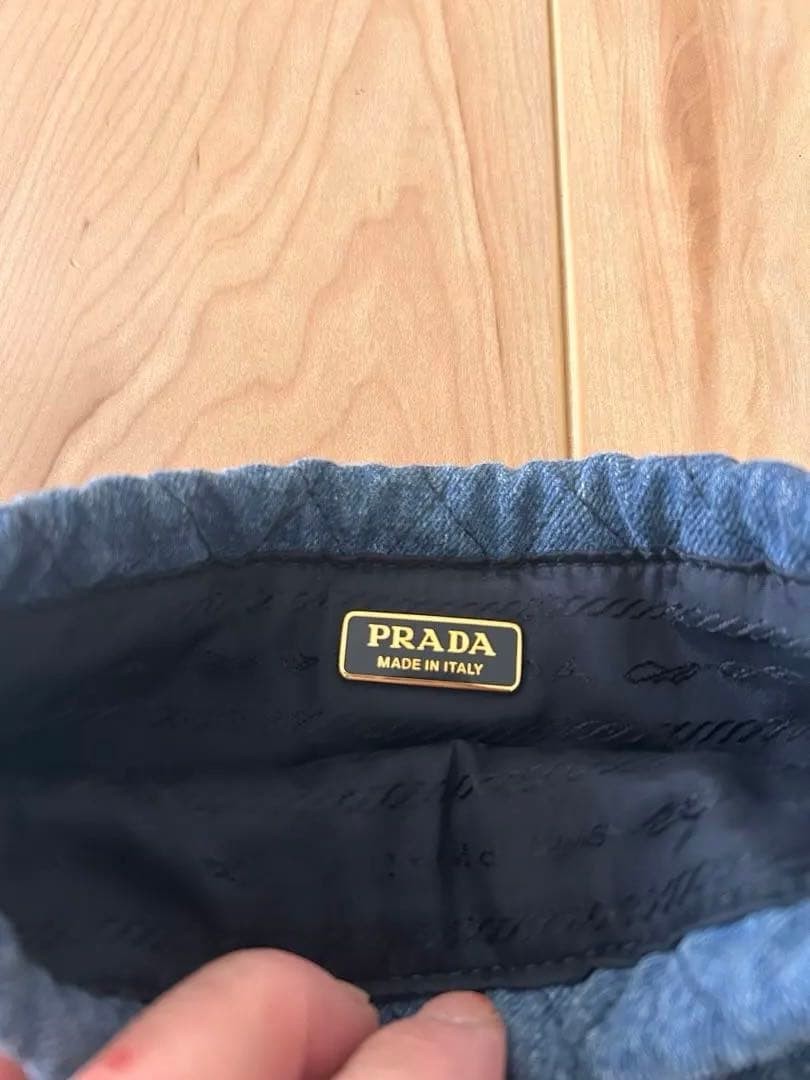 PRADA Excellent Condition Drawstring Pouch 1MU001… - image 6