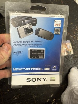 Sony Cyber-shot DSC-T1 5.0MP Digital Camera - Silver for sale