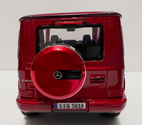 Mercedes Benz 2019 G-Class with Sunroof 1/25 Diecast Model Car - Picture 15 of 34
