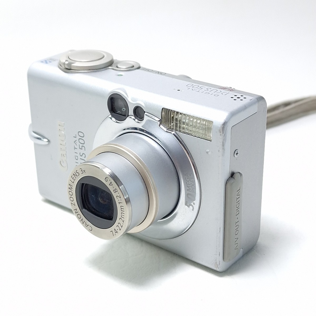 Canon Digital ixus 500 Silver 5MP Camera For Parts / Repair