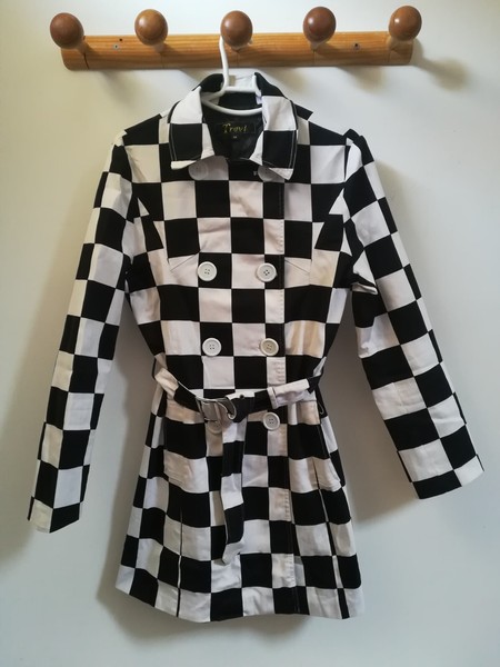 Chaqueta gabardina ajedrez talla m blanco y negro 