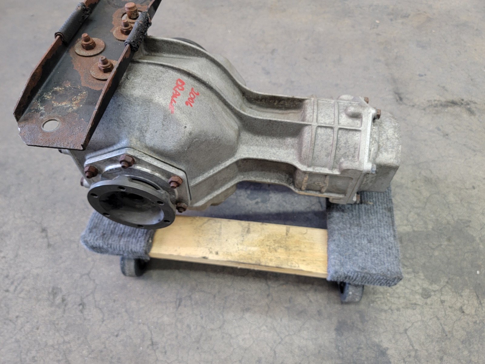 LAMBORGHINI MURCIELAGO FRONT DIFFERENTIAL AXLE CARRIER OEM 45Y2Q1470 06