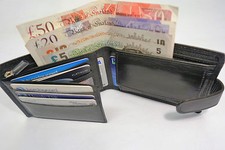 High Quality Luxury Mens Soft Leather Wallet Black with Back Zip RFID Protected