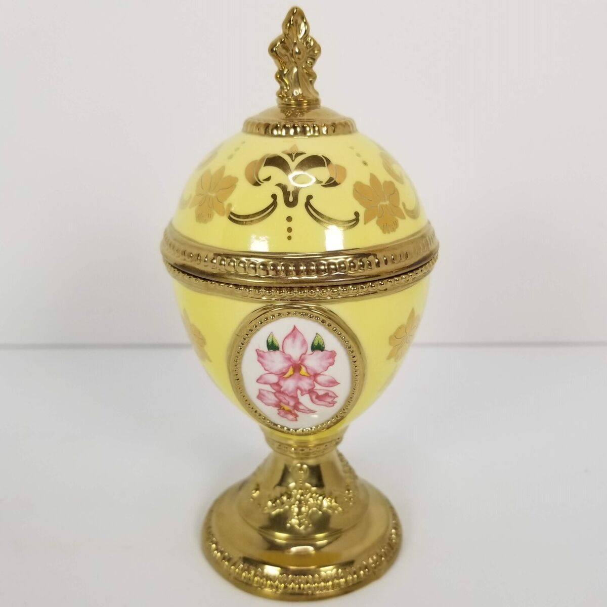 Franklin Mint House of Faberge Flower Music Box Egg ORCHID Plays Tchaikovsky Franklin Mint House of Faberge Flower Music Box Egg ORCHID Plays Tchaikovsky