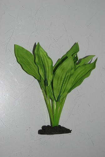 Aquarium Quality Green Broad Leaf Silk Plant With Weighted Base 20 cms - 第 1/3 張圖片