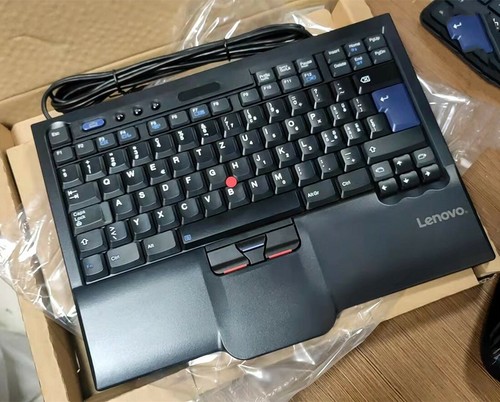 Lenovo UltraNav USB Keyboard SK-8845cr Keyboard Universal For Pc & Laptop - 第 1/4 張圖片