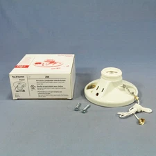Pass and Seymour Porcelain Ceiling Lampholder Pull Chain Light Socket Outlet 288
