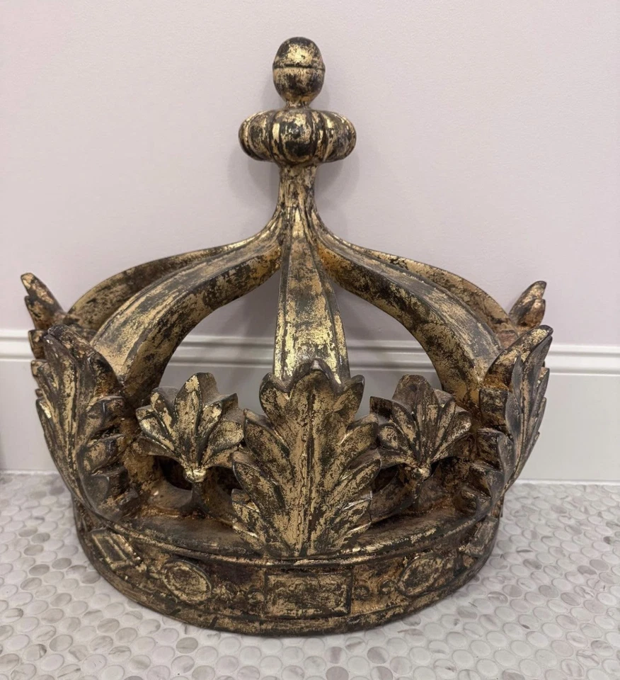Restoration Hardware Baby & Child Gilt DEMILUNE Canopy Crown. Local Pickup. - Image 4 of 4