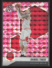 Daniel Theis 2020-21 Panini Mosaic #139 Mosaic Camo Pink Chicago Bulls