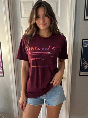 Maroon 5 'Beautiful Mistakes' Graphic T-Shirt