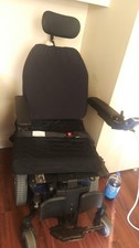 QUANTUM Q6 EDGE 6 WITH POWER TILT,RECLINE AND ELEVATING LEGRESTS. LIGHTS