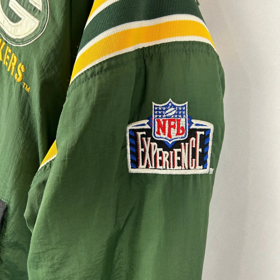 Pro Player Green Bay Packers Vintage Reversible Puffer Jacket 90s Men's Size M - Image 4 of 4