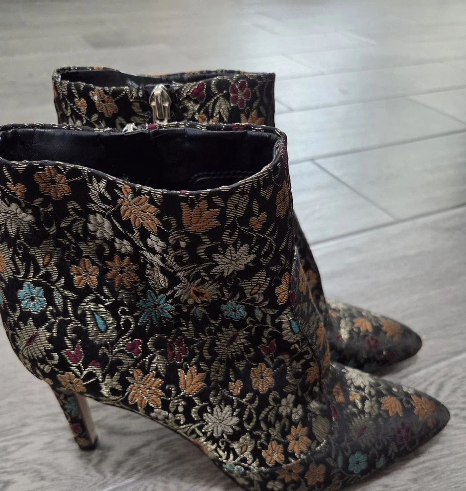 Sam Edelman Olette Negro Floral Brocado Tapiz Stiletto Botines Talla US 9 Foto 3 de 4