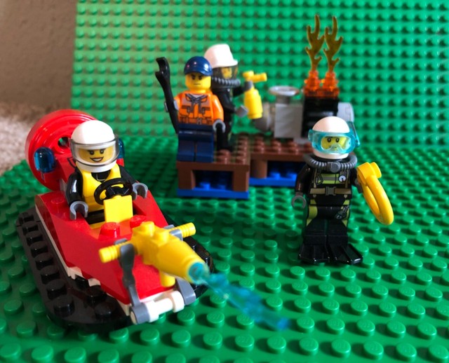 lego 60106
