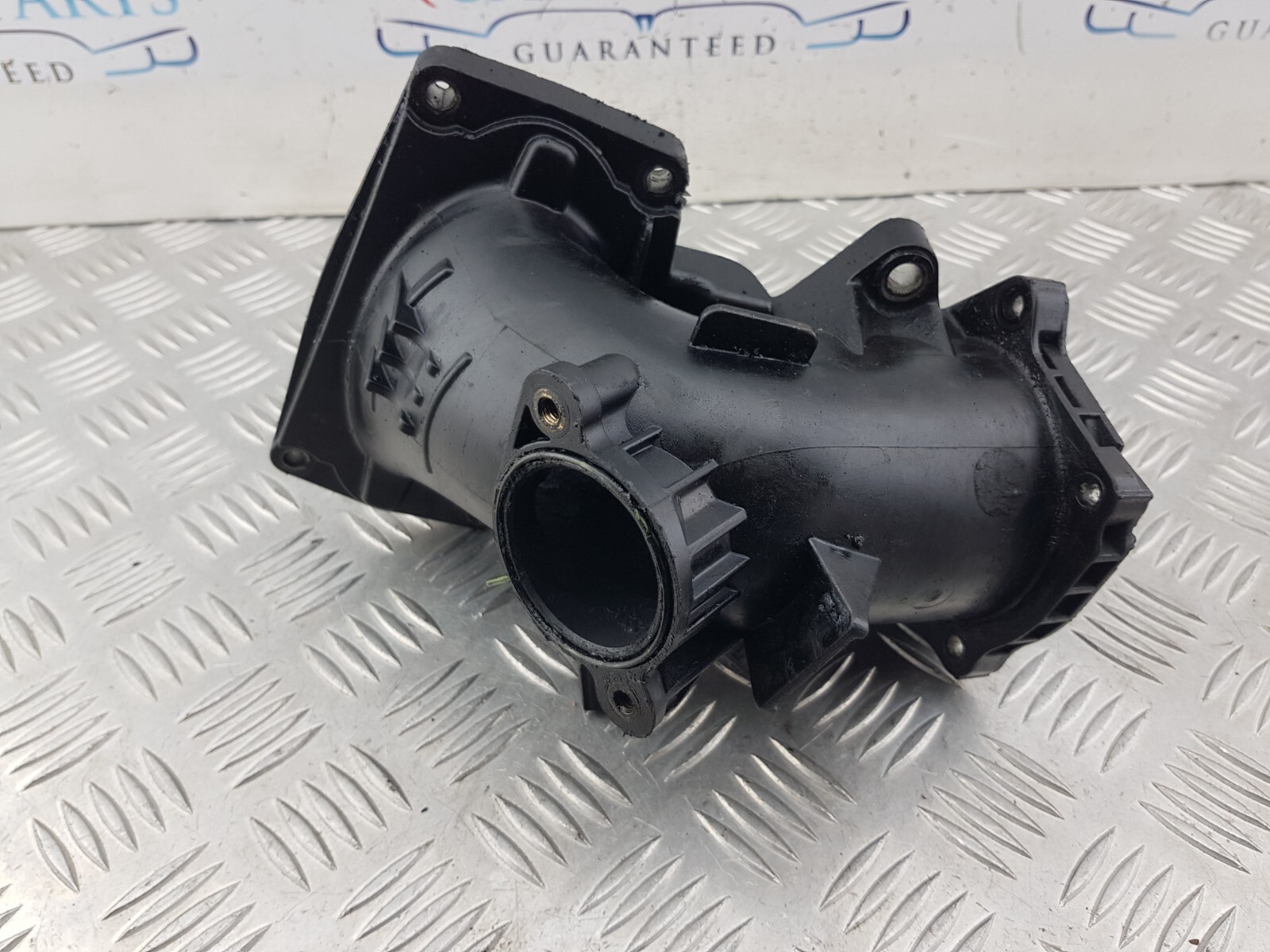 MERCEDES E CLASS AIR INTAKE PIPE HOSE A6510900028 W212 E200 2.1 DIESEL thumbnail 8