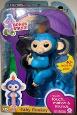Fingerlings "Friendship Your Fingertips" Interactive Baby Monkey Boris w/Stand