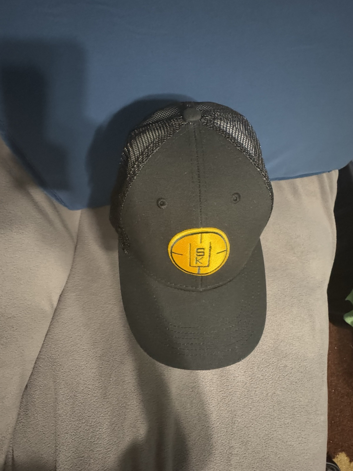 Monogram Patch Snapback Trucker Hat Gray OSFA Mes… - image 2