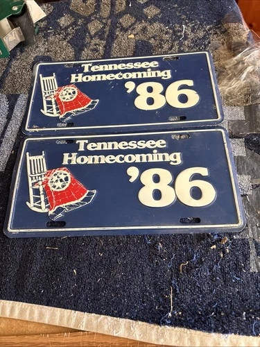 1986 TENNESSEE HOMECOMING BOOSTER License Plate Blue Lot Of 2