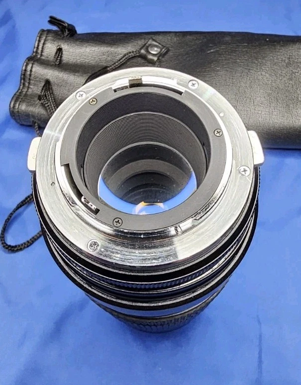 Promaster Auto Zoom 1:3.5 f = 80-200mm Lens with Soft Case Japan - Image 3 of 4