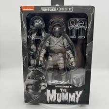 NECA TMNT x Universal Monsters  Michelangelo as The Mummy Black White