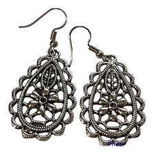 silver tone openwork floral daisy dangle earrings hook Rope