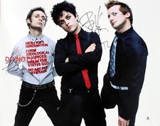 GREEN DAY Signed Autographed 8x10 Reprint Photo #2 -BILLIE JOE ARMSTRONG !!