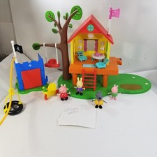 Peppa Pig s Treehouse Georges s Fort w/ Tricycle and Figures