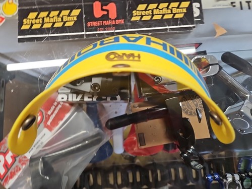 Haro BMX FREESTYLER Helmet Visor OLD SCHOOL Yellow Blue Bubble Visor PRO OWNED! - 第 4/8 張圖片