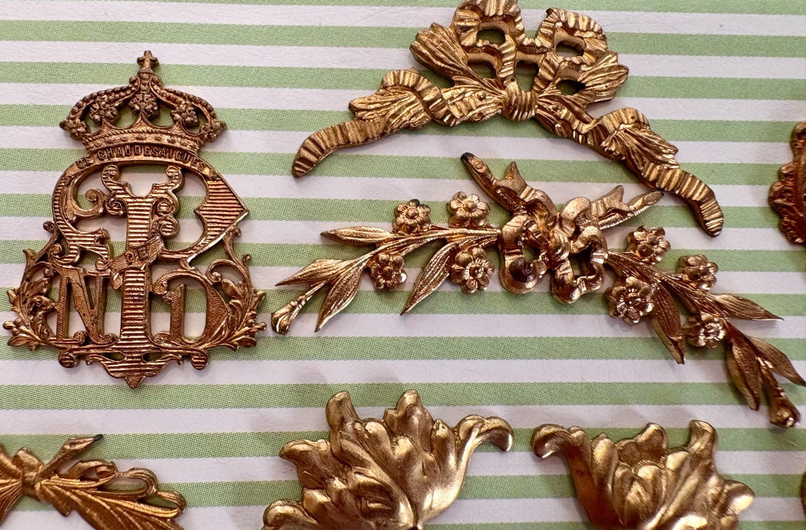 ~7 Vintage Brass Ormolu Embellishments Findings~French Crest Chaudes Aigues~Mono