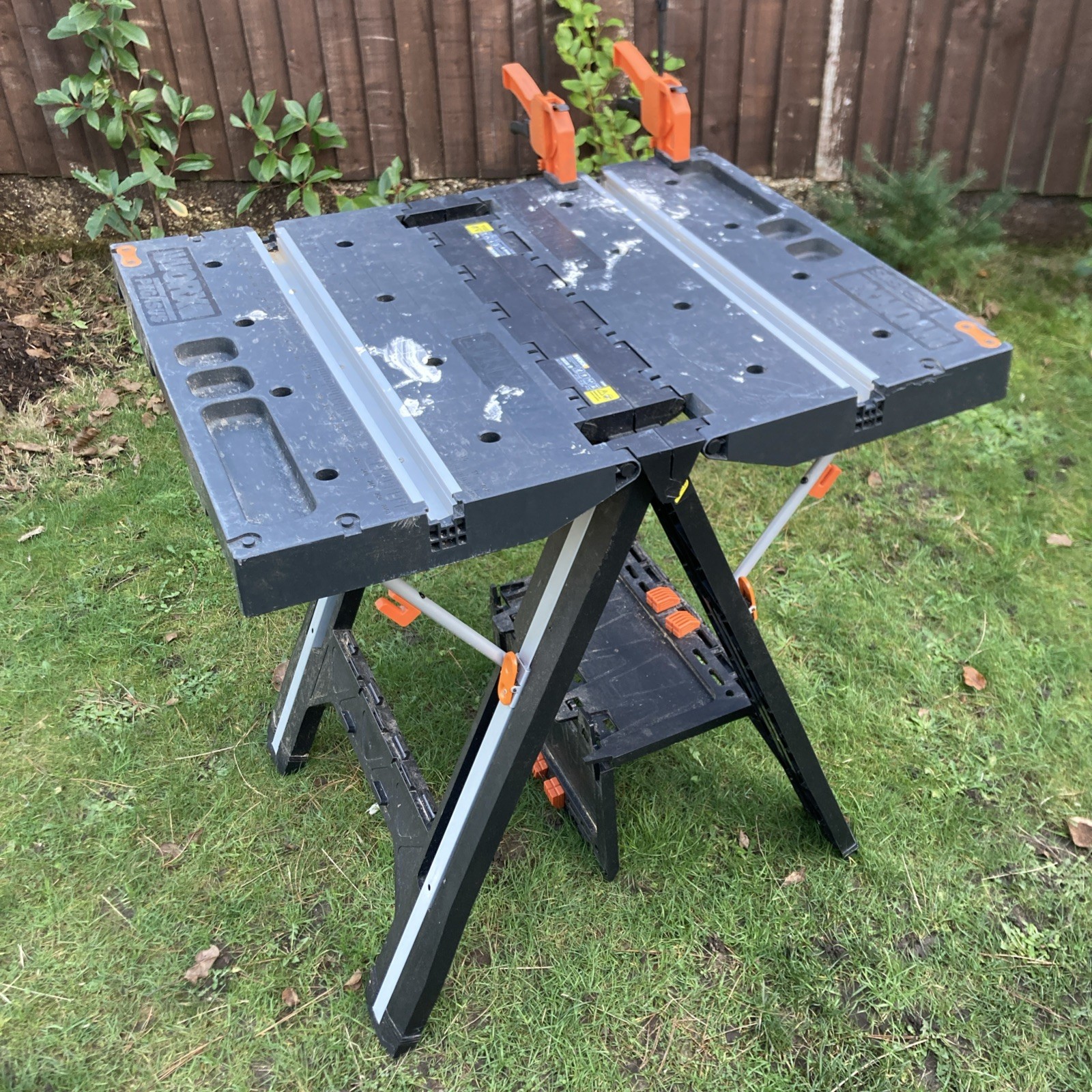 WORX WX051 Pegasus Heavy Duty folding Workbench  with 2x clamps *COLLECTION ONLY