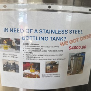 Maxant Honey Bottling Set - Includes Most Items For Bulk Honey Production - Used