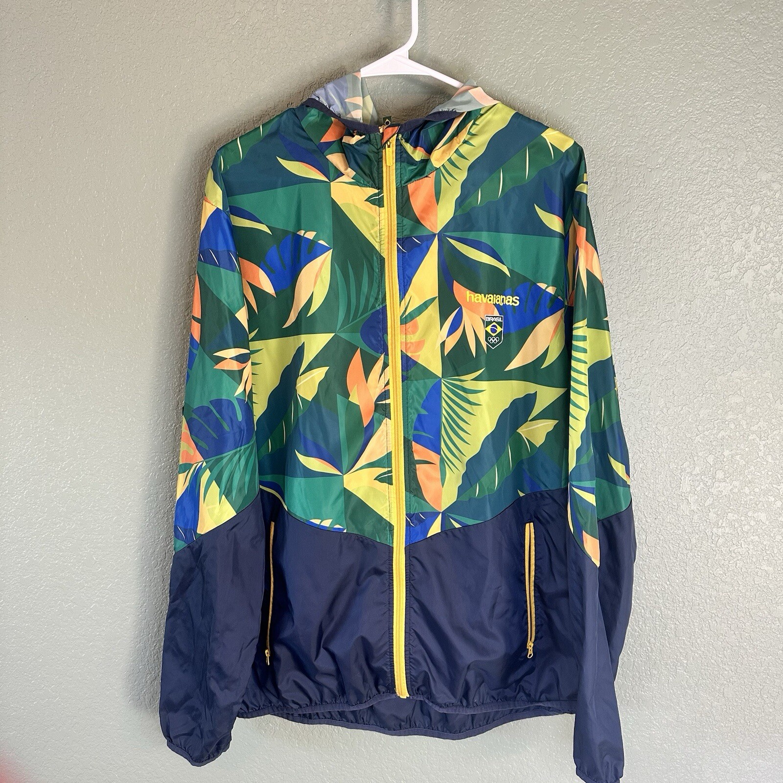 Havaianas Brazil Brazil L Olympics 2024 Windbreaker Jacket **Rare** image 2