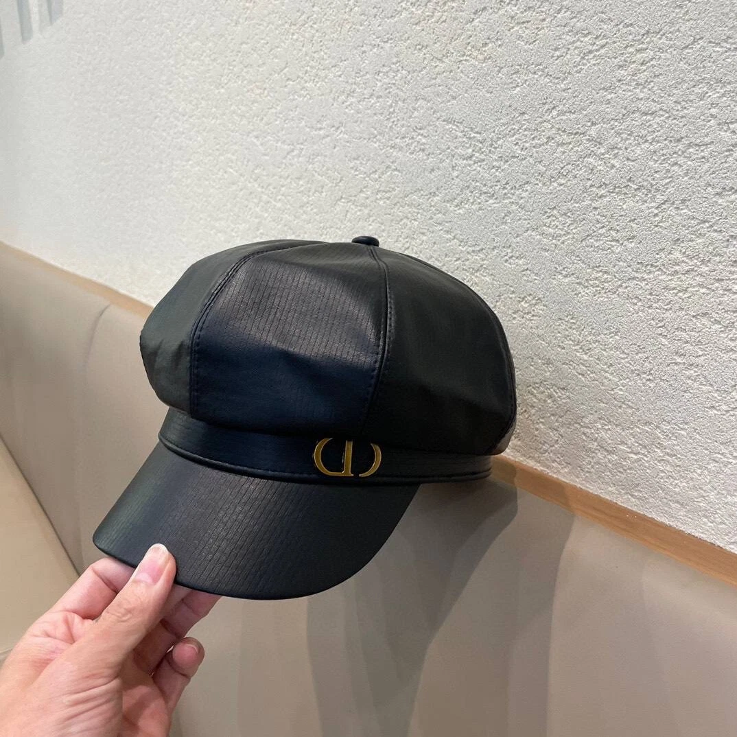 Béret de chasse broderie abeilles cuir chrétien Dior