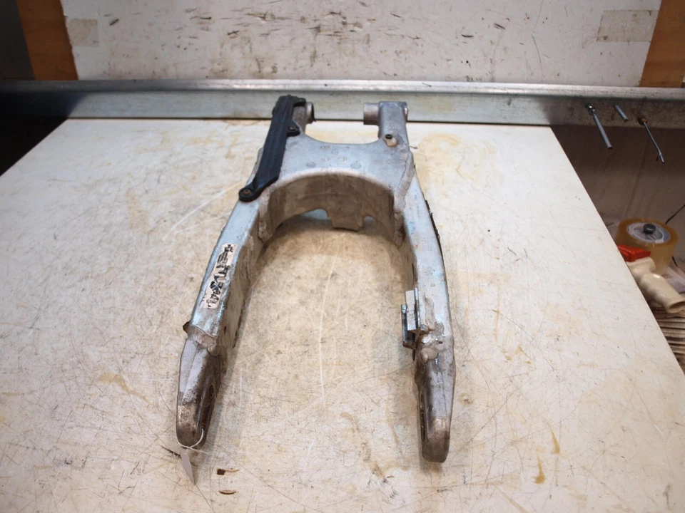 Brazo basculante de rueda pequeño Honda CR80R 2002 #7986 Foto 4 de 4