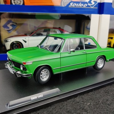 AUTO SOLIDO BMW 1602 TAIGA 1971 S1808604 1:18 NEU BOX