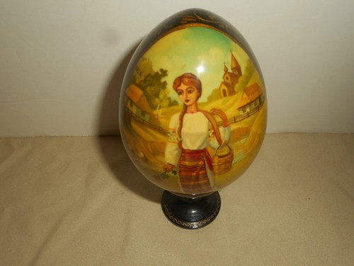 Vintage Russian Egg Hand Painted Wood Lacquered PRETTY GIRL RED ROSE Signed 4” - Picture 3 of 24
