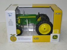 1/16 JOHN DEERE MODEL 420 NATIONAL FFA NIB