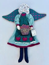 Vtg 1980's Country Rag Doll Handcrafted By Bouquet Enterprises Inc Garden Themed