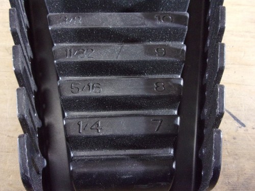 NUOVO ARTIGIANO ORGANIZZATORE CHIAVI 12 SLOT - CHIAVI NON INCLUSE #965272 - Foto 3 di 3